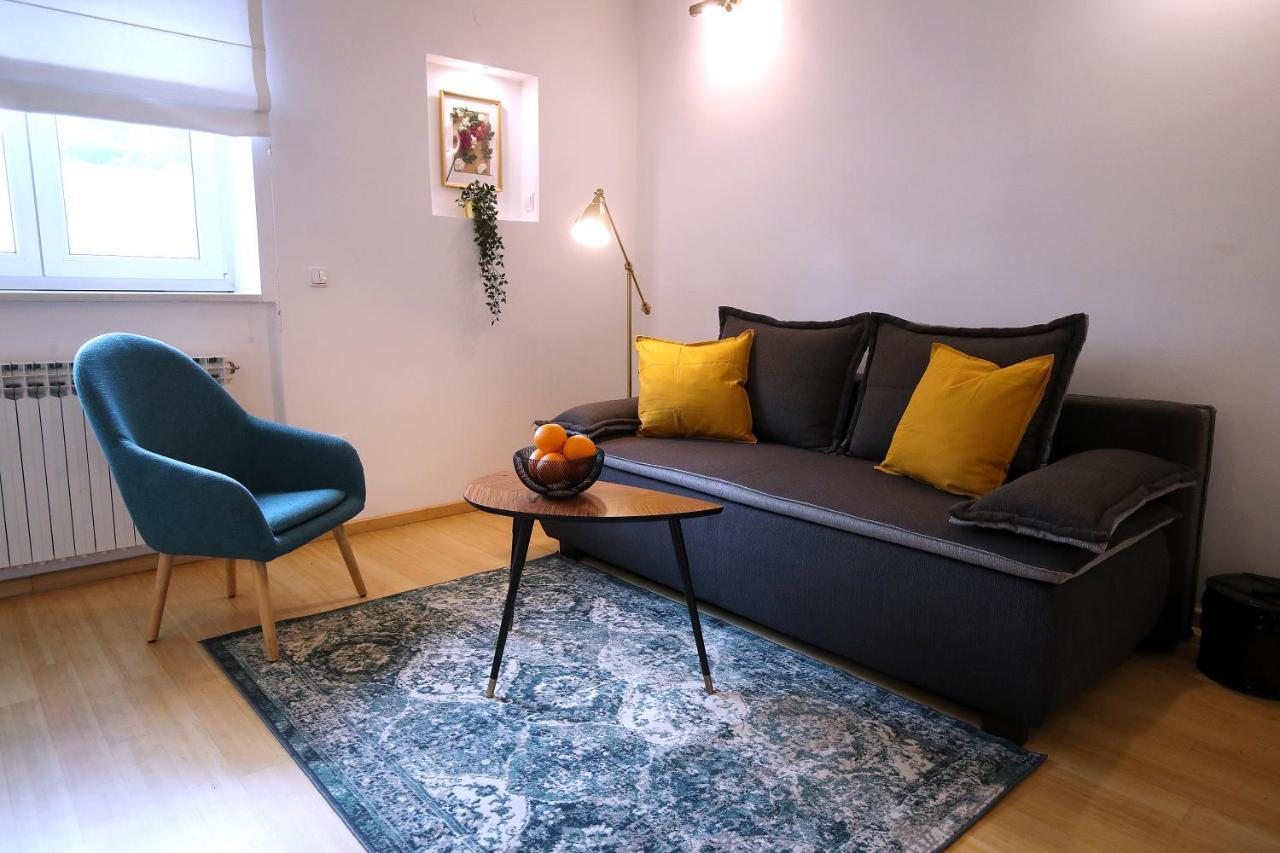 Apartamento La Vie Est Belle Zagreb Exterior foto